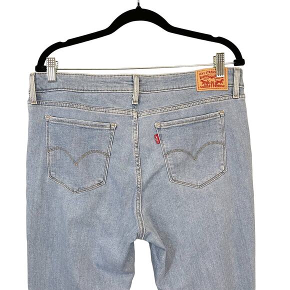 Levi's Women's Blue Stretch Distressed Mid Rise 711 Skinny Ankle Jeans Size 33 - Picture 3 of 8